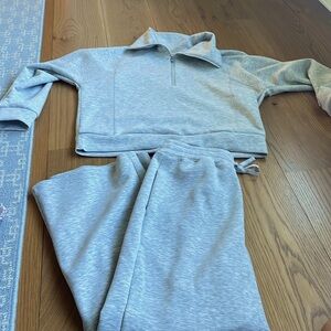 2 piece sweatshirt and pants lounge wear